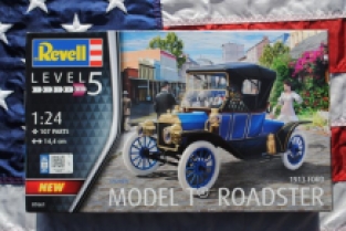 Revell 07661 1913 FORD MODEL T ROADSTER