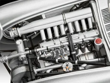 Revell 05633 1955 Mercedes-Benz 300 SLR Uhlenhaut Coupe