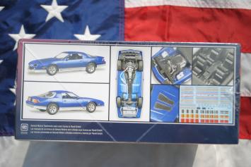 Revell 14540 1985 Chevy Camaro Z28