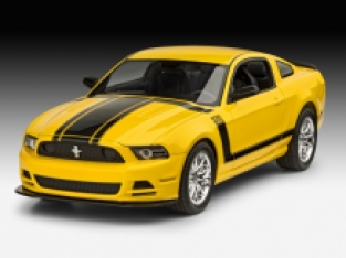 Revell 07652 2013 FORD MUSTANG BOSS 302