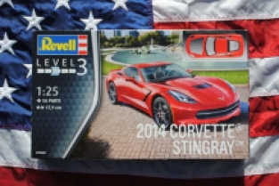 Revell 07060 2014 CORVETTE STINGRAY