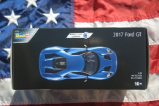 Revell 07824 2017 Ford GT