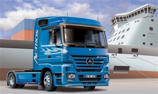 IT3824  Mercedes - Benz Actros 1854 LS (V8)