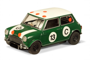 ScaleXtric C3302  BOB HOLDEN MORRIS MINI