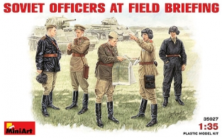 MA.35027 Soviet Officers at Field Brieffing