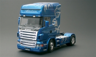 Italeri 3850 Scania R620 Atelier