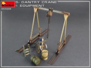 Mini Art 35589 5 TON GANTRY CRANE & EQUIPMENT