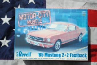 Revell 85-2835 '62 Mustang 2+2 Fastback