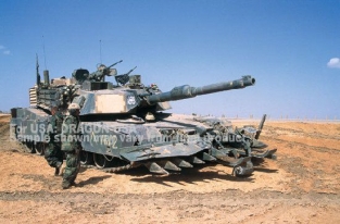 Dragon 7213  M1A1 Abrams 