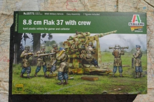 Italeri 15771 8.8 cm Flak 37 Gun with crew