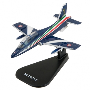 Italeri 79706 AERONAUTICA MILITARE 50th ANNIVERSARIO P.A.N.