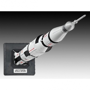 Revell 04909  Apollo Saturn V