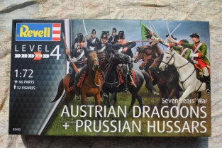 Revell 02453 Austrian Dragoons with Prussian Hussars 