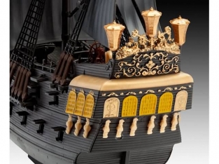 Revell 05499 BLACK PEARL Pirates of the Caribbean 