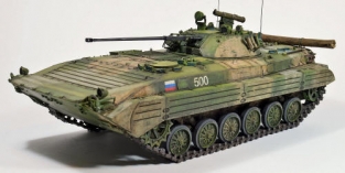 Zvezda 3554 BMP-2 Russian Infantry Fighting Vehicle