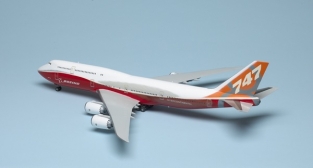 Zvezda 7010  BOEING 747-8 Civil Airliner