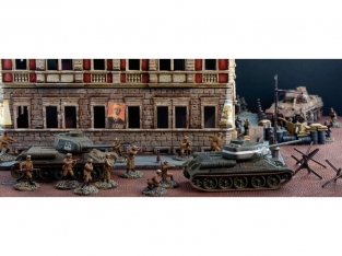 Italeri 6112 Battle of Berlin 1945