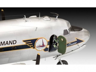 Revell 03910 C-54D SKYMASTER 70th Anniversary Berlin Airlift