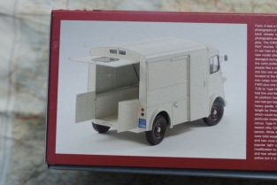 EBBRO 25007 CITROËN H La camionnette star