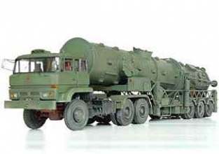 Trumpeter 00202    DF-21 Ballistic Missile Launcher