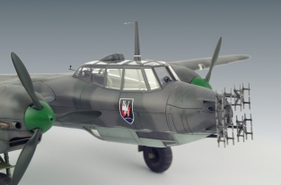 Revell 04925 DORNIER Do215 B-5