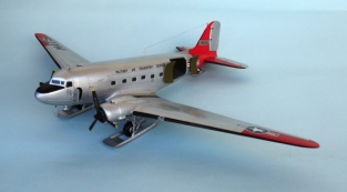 Airfix A08014  DOUGLAS C-47 SKYTRAIN D-DAY 70th Anniversary