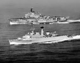 Airfix A05205  Falklands warships