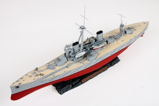 Zvezda 9039 HMS DREADNOUGHT