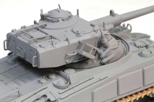 Dragon 3570 Egyptian SHERMAN Tank