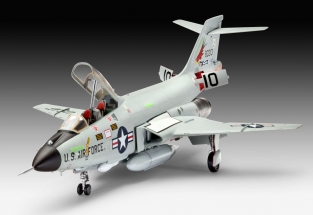 Revell 04854  F-101B Voodoo