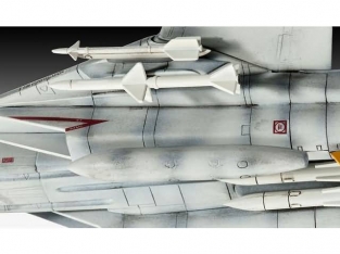 Revell 03950 F-14D SUPER TOMCAT