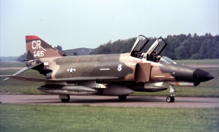 Hasegawa 00895  F-4E Phantom II 32nd TFS 