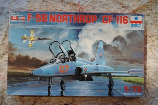 ESCI 9035 F-5B NORTHROP / CF-116