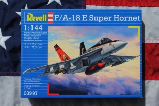 Revell 03997 F/A-18 E Super Hornet