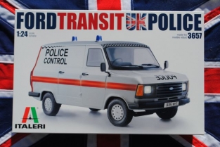 Italeri 3657 FORD TRANSIT UK POLICE