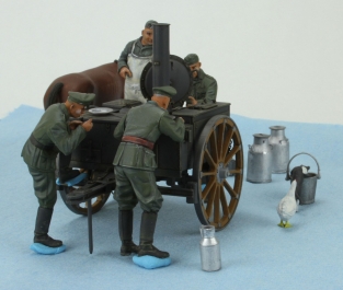 riich.models RV 35045 GERMAN FIELD KITCHEN with soldiers