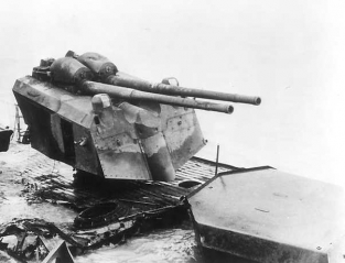 SA010 German anti-aircraft turret 6X 105mm