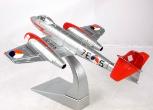 Corgi AA35006  Gloster Meteor F.8 