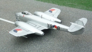 Frog F200  Gloster Meteor F.Mk.IV Fighter