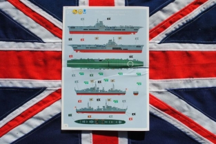 Revell 05149 HMS ARK ROYAL + Tribel Class Destroyer