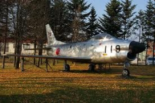 HSG51404  F-86D Sabre Dog 