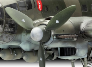 Revell 04836  Heinkel He111H-6