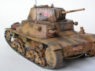 Zvezda 3516 Italian Medium Tank M-13/40