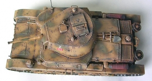 Zvezda 3516 Italian Medium Tank M-13/40