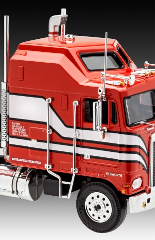 Revell 07671 KENWORTH AERODYNE 1:32