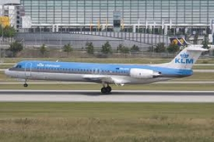 REV04258  FOKKER 100