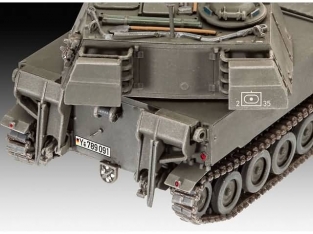 Revell 03305 M109 G houwitser