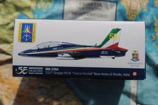 Italeri 48207 MB-339A 313° Gruppo P.A.N. 