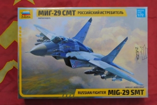 Zvezda 7309 MIG-29 SMT Russian Fighter 