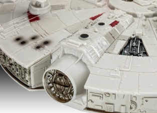 Revell 06694 MILLENNIUM FALCON Star Wars